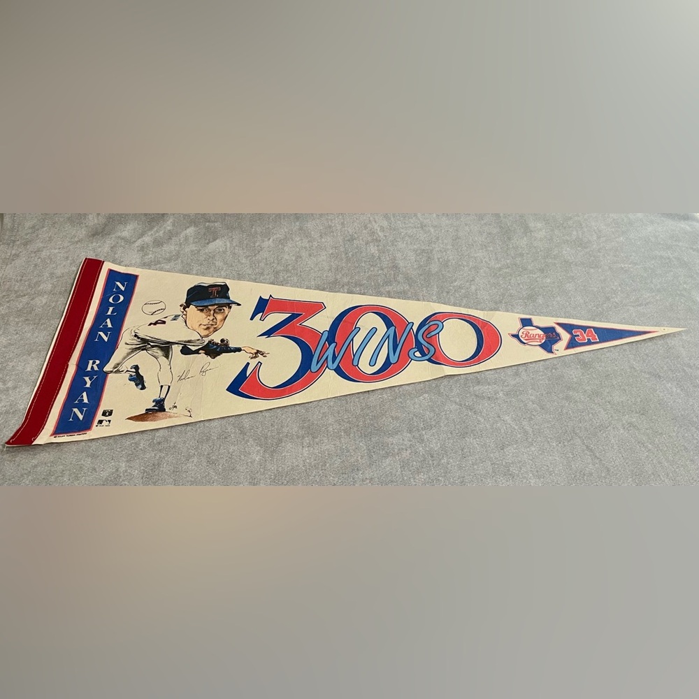 1989 Nolan Ryan MLB Texas Rangers 300 Wins Pennant Flag Vintage - Picture 15 of 15